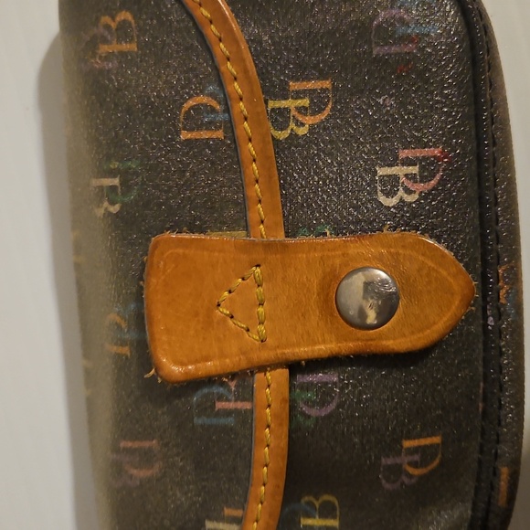 Dooney & Bourke Vintage Y2K Heart Rainbow Monogram Wristlet Clutch - Picture 5 of 8
